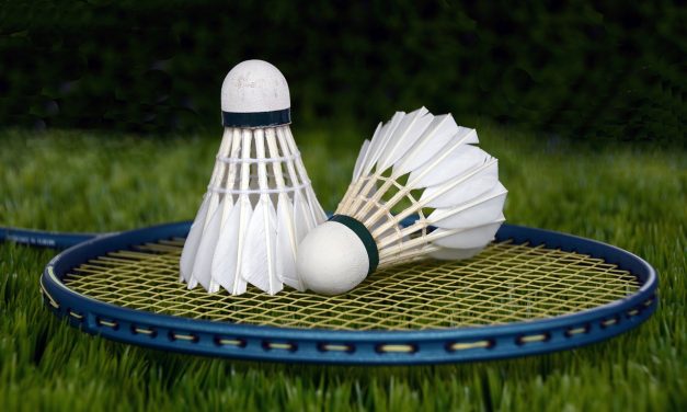 Køb din badminton ketcher på nettet